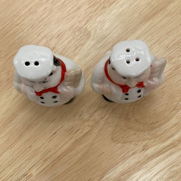Chef Pierre Italian Salt and Pepper Shakers Ceramic - Picture 5 of 6